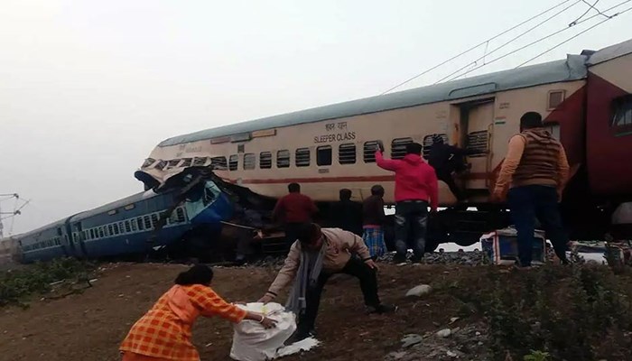 पश्चिम बंगाल के जलपाईगुड़ी में गुवाहाटी जा रही बीकानेर एक्सप्रेस के पटरी से उतरने से तीन की मौत: बचाव अभियान चालू